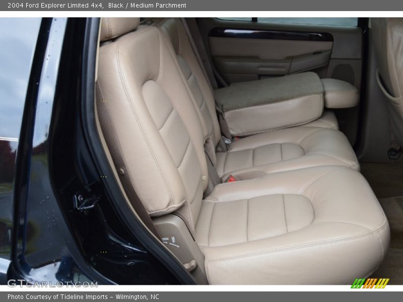 Black / Medium Parchment 2004 Ford Explorer Limited 4x4