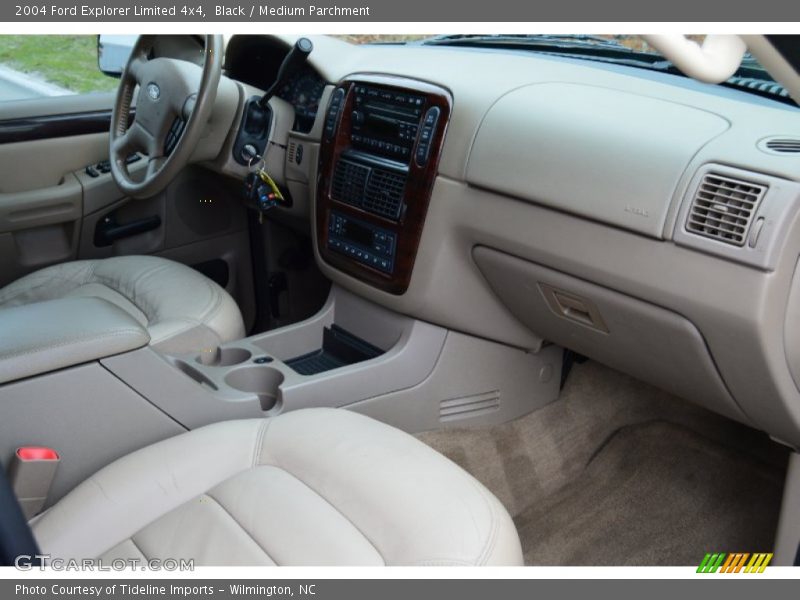 Black / Medium Parchment 2004 Ford Explorer Limited 4x4