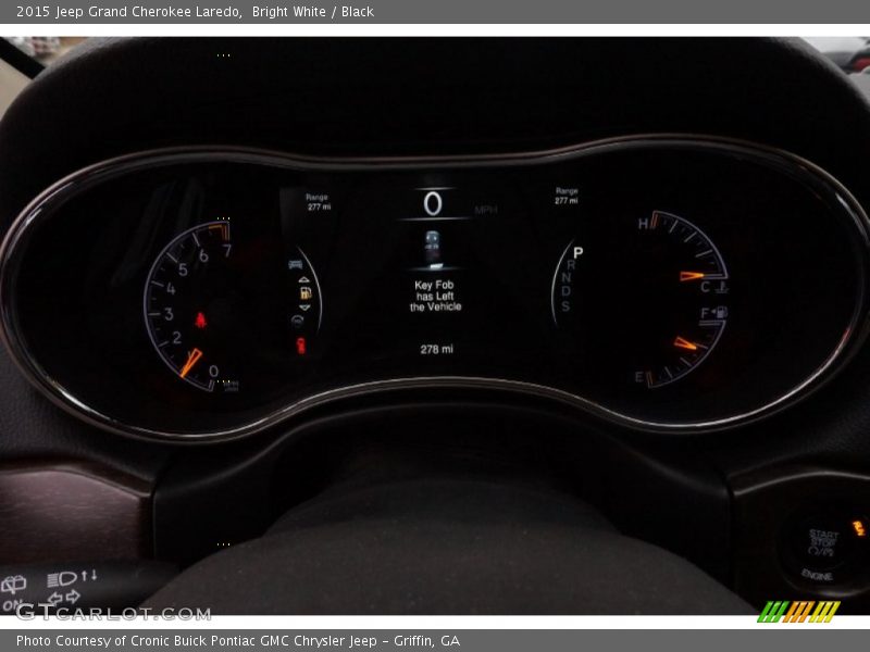 Bright White / Black 2015 Jeep Grand Cherokee Laredo