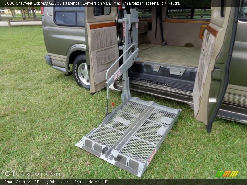 Medium Bronzemist Metallic / Neutral 2000 Chevrolet Express G1500 Passenger Conversion Van