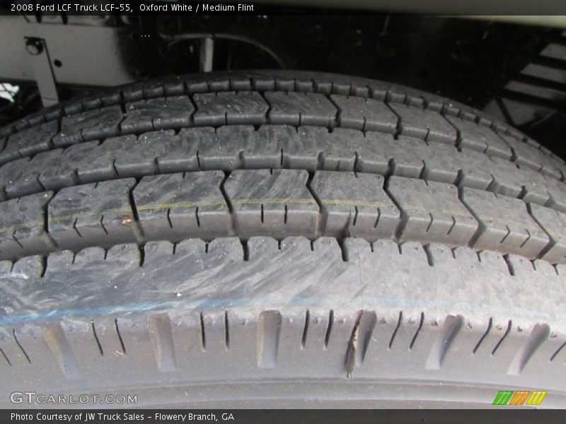 Oxford White / Medium Flint 2008 Ford LCF Truck LCF-55