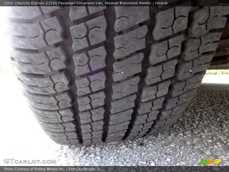 Medium Bronzemist Metallic / Neutral 2000 Chevrolet Express G1500 Passenger Conversion Van