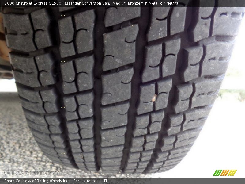 Medium Bronzemist Metallic / Neutral 2000 Chevrolet Express G1500 Passenger Conversion Van