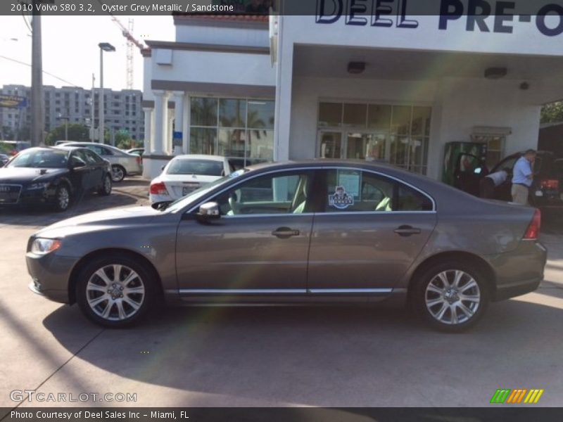 Oyster Grey Metallic / Sandstone 2010 Volvo S80 3.2