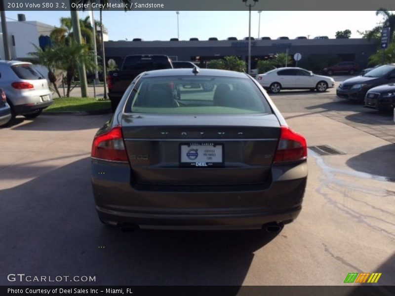 Oyster Grey Metallic / Sandstone 2010 Volvo S80 3.2