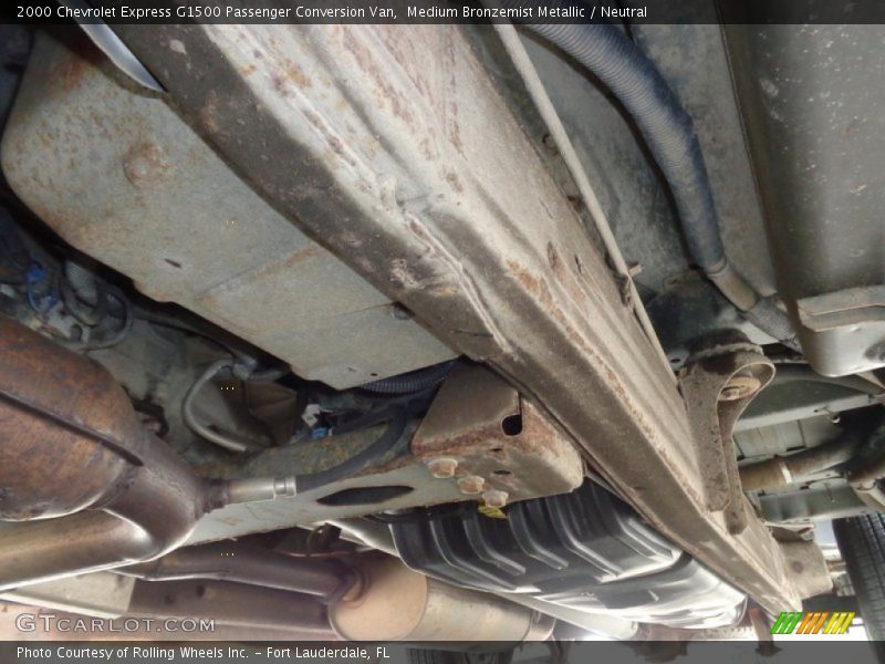 Medium Bronzemist Metallic / Neutral 2000 Chevrolet Express G1500 Passenger Conversion Van