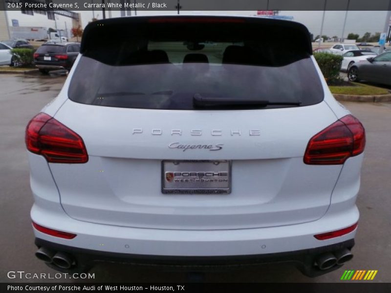 Carrara White Metallic / Black 2015 Porsche Cayenne S