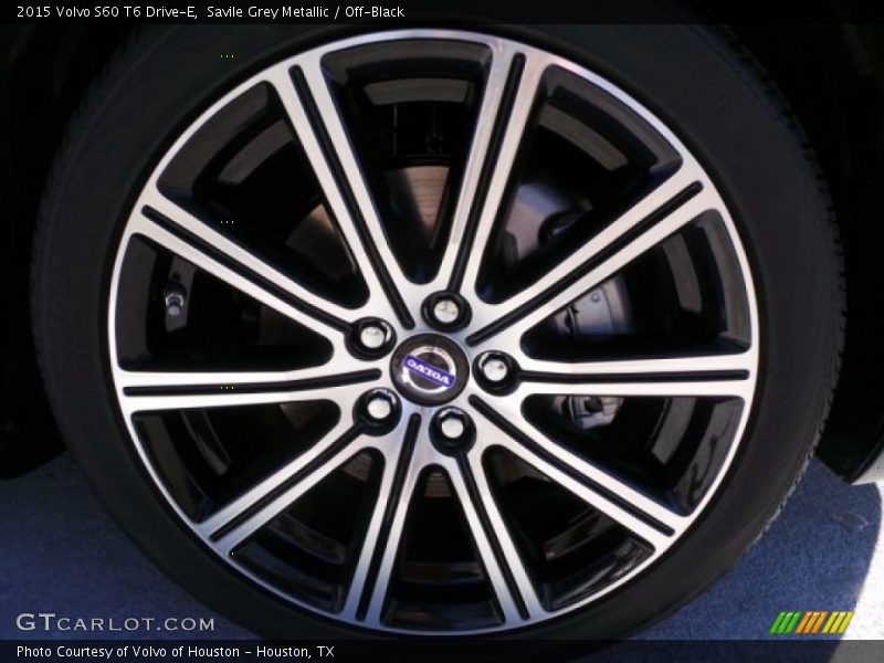 Savile Grey Metallic / Off-Black 2015 Volvo S60 T6 Drive-E