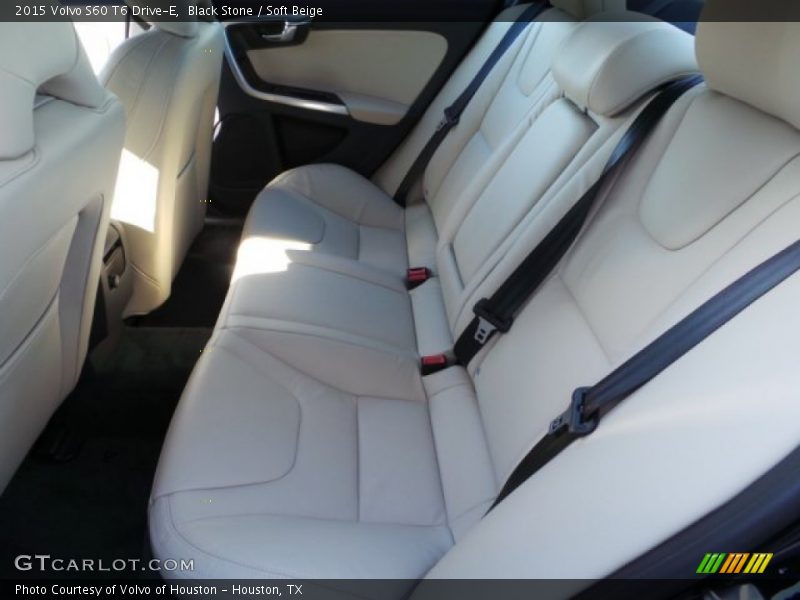 Rear Seat of 2015 S60 T6 Drive-E