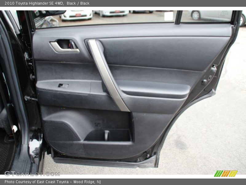 Black / Black 2010 Toyota Highlander SE 4WD