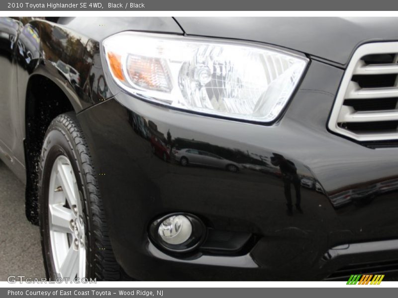 Black / Black 2010 Toyota Highlander SE 4WD