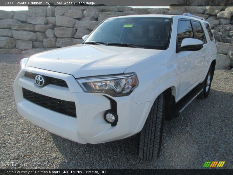 Super White / Sand Beige 2014 Toyota 4Runner SR5