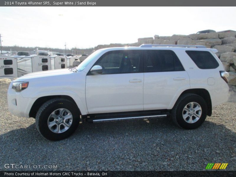 Super White / Sand Beige 2014 Toyota 4Runner SR5