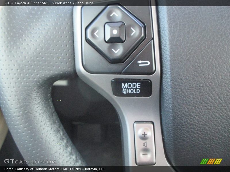 Super White / Sand Beige 2014 Toyota 4Runner SR5