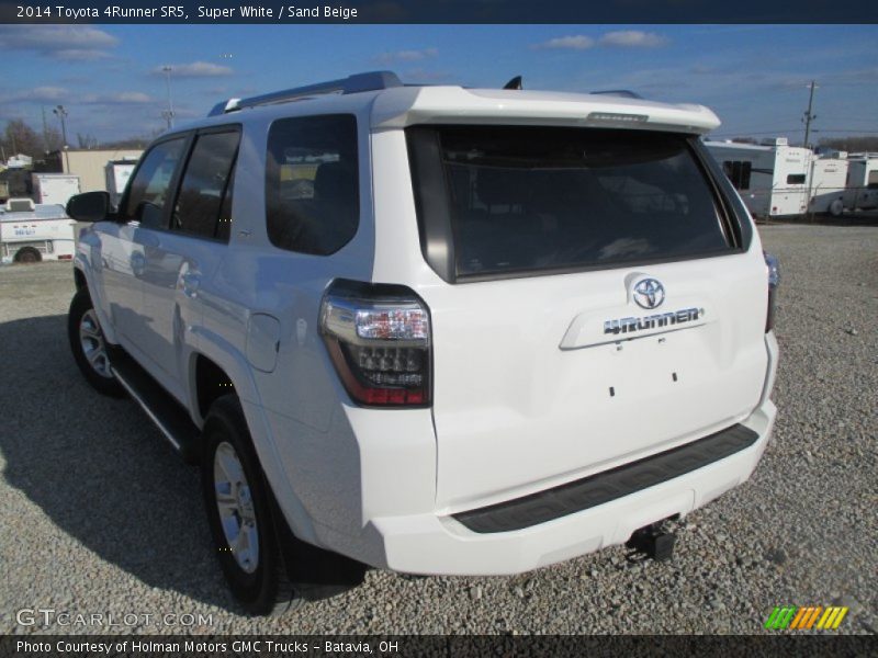 Super White / Sand Beige 2014 Toyota 4Runner SR5