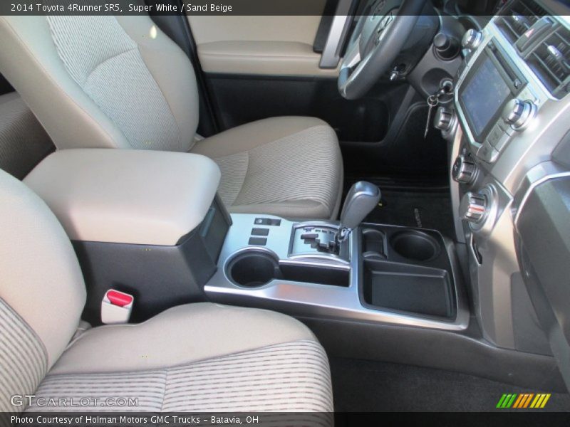 Super White / Sand Beige 2014 Toyota 4Runner SR5