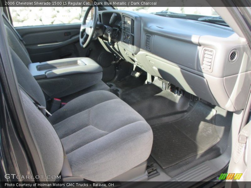 Dark Blue Metallic / Dark Charcoal 2006 Chevrolet Silverado 1500 LS Regular Cab