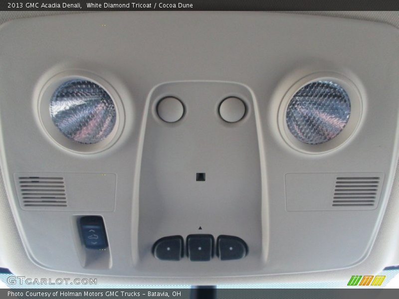 White Diamond Tricoat / Cocoa Dune 2013 GMC Acadia Denali