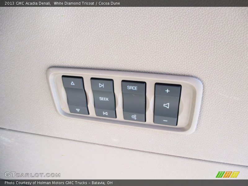 White Diamond Tricoat / Cocoa Dune 2013 GMC Acadia Denali