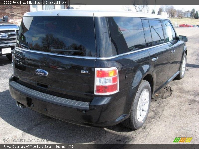 Black / Charcoal Black 2009 Ford Flex SEL