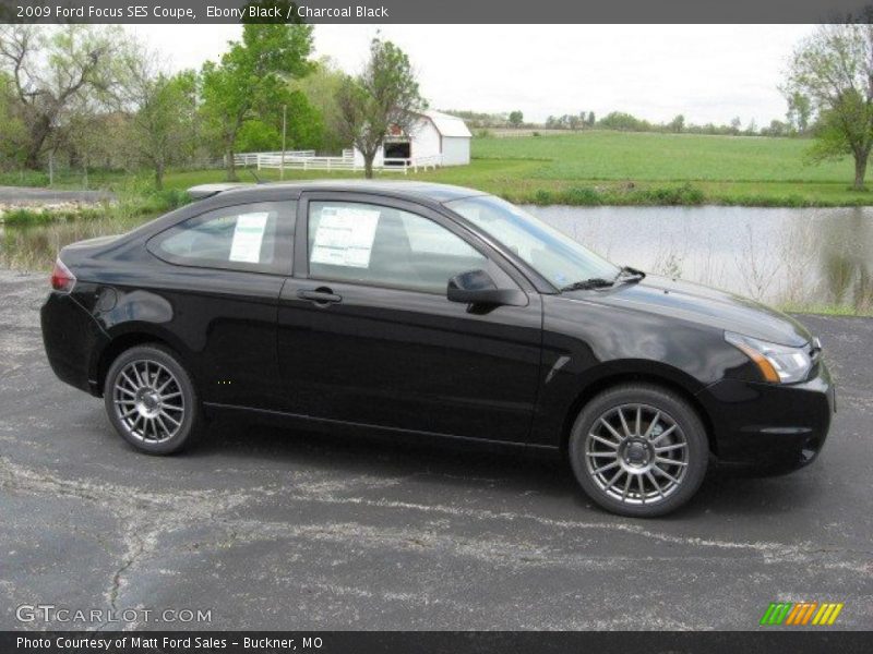 Ebony Black / Charcoal Black 2009 Ford Focus SES Coupe