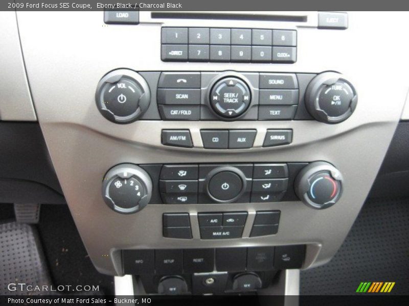 Ebony Black / Charcoal Black 2009 Ford Focus SES Coupe