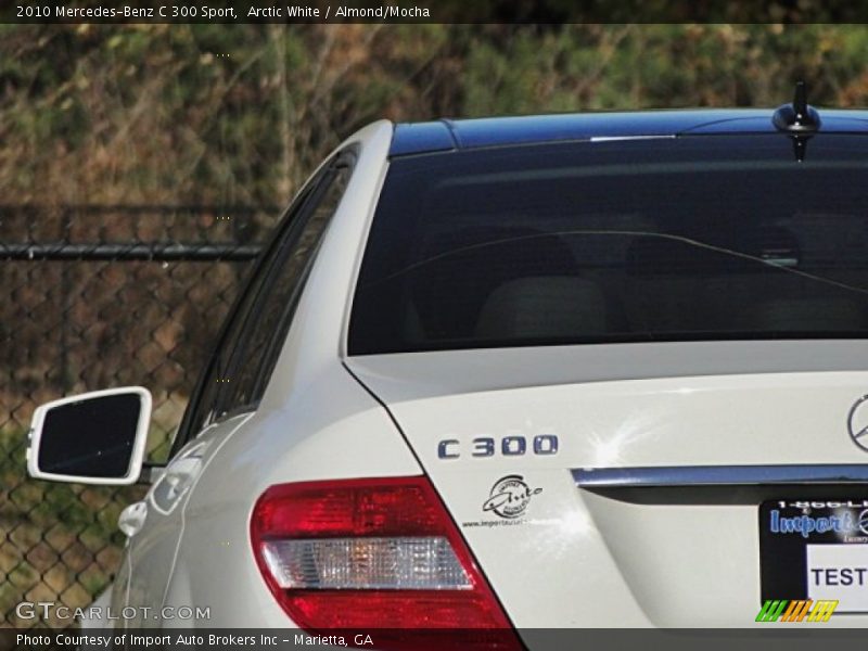 Arctic White / Almond/Mocha 2010 Mercedes-Benz C 300 Sport
