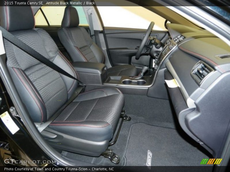 Attitude Black Metallic / Black 2015 Toyota Camry SE