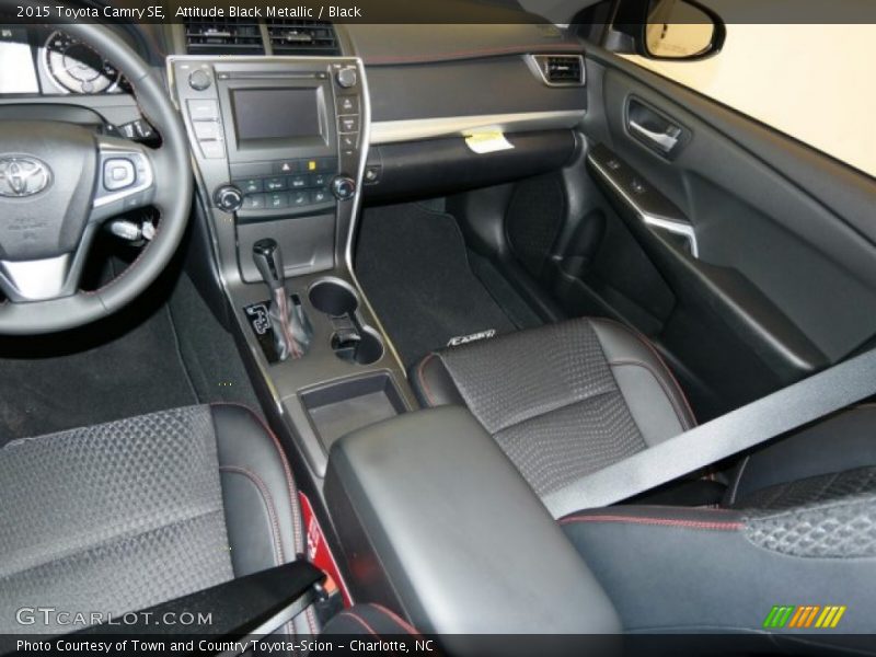 Attitude Black Metallic / Black 2015 Toyota Camry SE