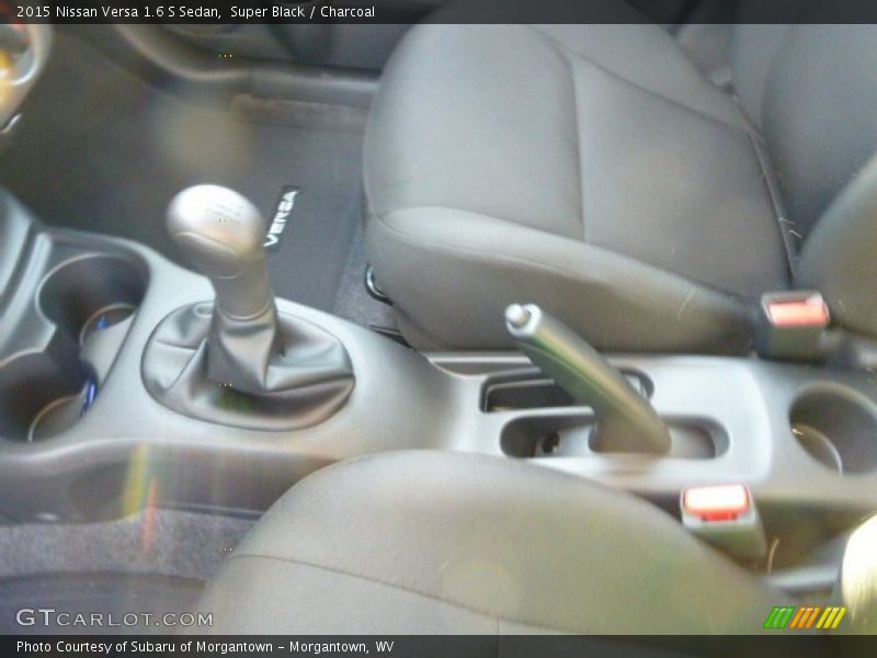 Super Black / Charcoal 2015 Nissan Versa 1.6 S Sedan
