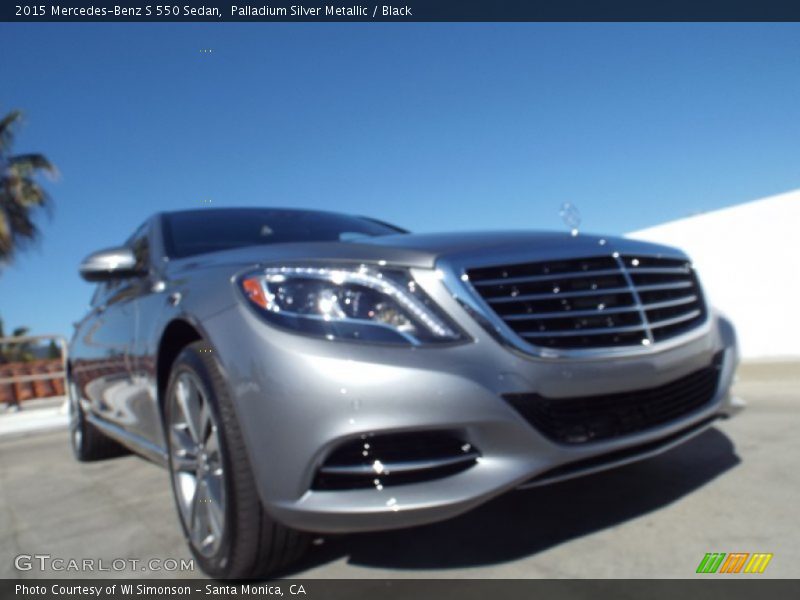 Palladium Silver Metallic / Black 2015 Mercedes-Benz S 550 Sedan