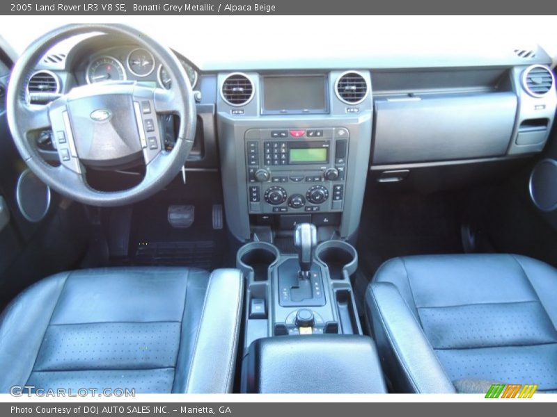 Dashboard of 2005 LR3 V8 SE