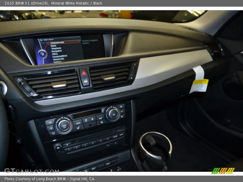 Mineral White Metallic / Black 2015 BMW X1 sDrive28i