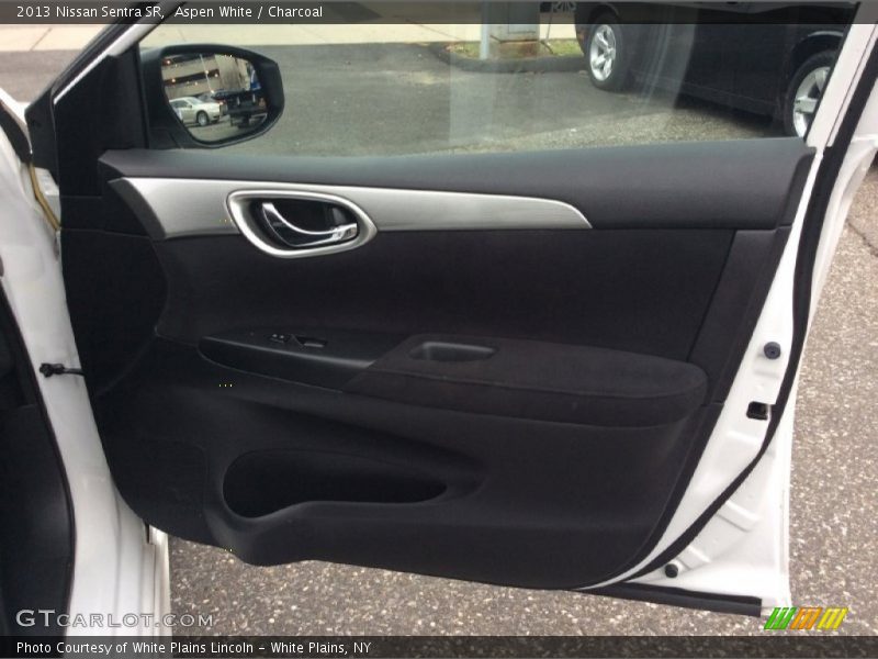 Aspen White / Charcoal 2013 Nissan Sentra SR