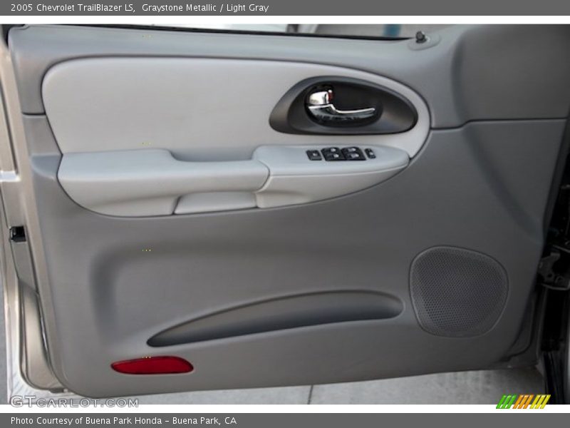 Graystone Metallic / Light Gray 2005 Chevrolet TrailBlazer LS