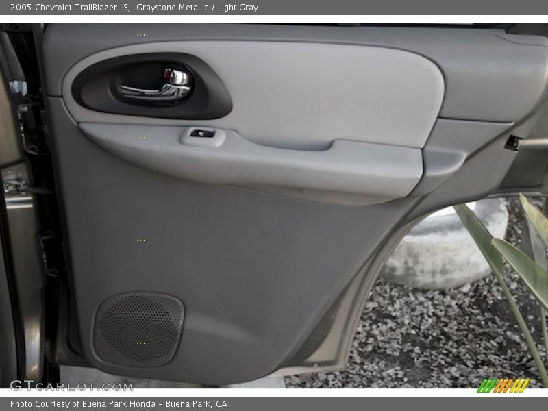 Graystone Metallic / Light Gray 2005 Chevrolet TrailBlazer LS