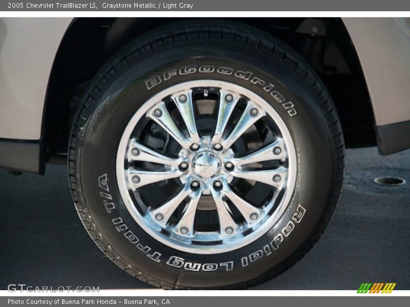 Graystone Metallic / Light Gray 2005 Chevrolet TrailBlazer LS