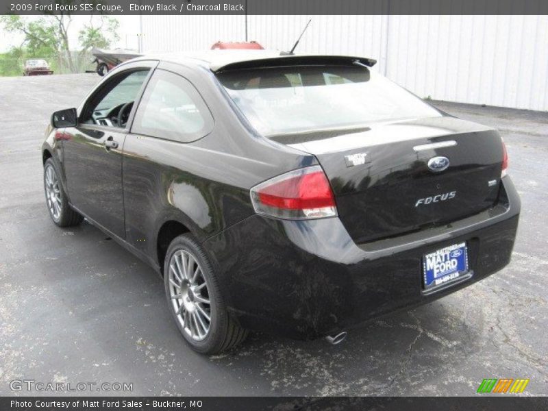 Ebony Black / Charcoal Black 2009 Ford Focus SES Coupe