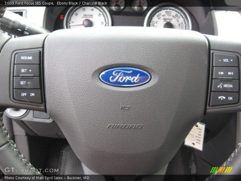 Ebony Black / Charcoal Black 2009 Ford Focus SES Coupe
