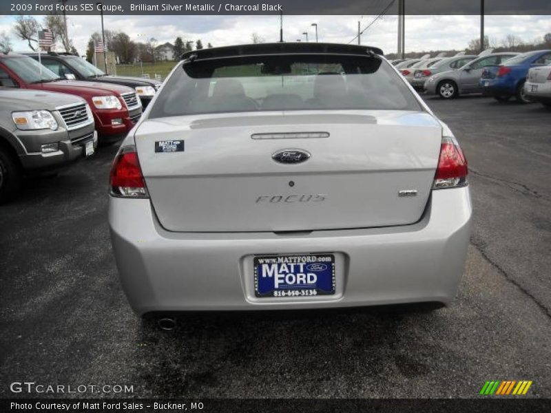 Brilliant Silver Metallic / Charcoal Black 2009 Ford Focus SES Coupe