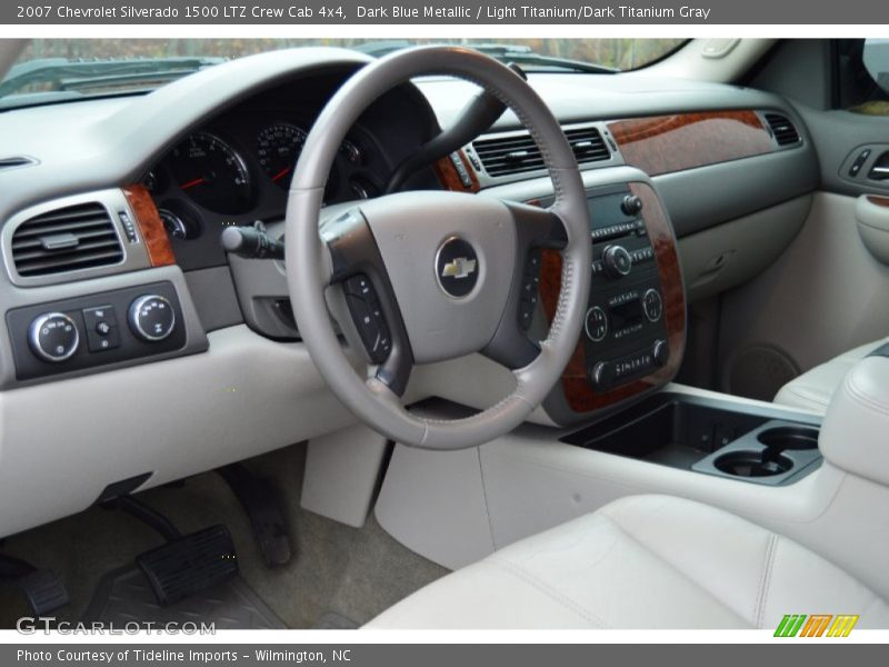 Dashboard of 2007 Silverado 1500 LTZ Crew Cab 4x4