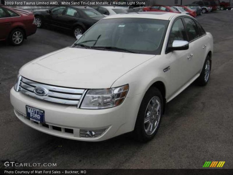 White Sand Tri-Coat Metallic / Medium Light Stone 2009 Ford Taurus Limited AWD