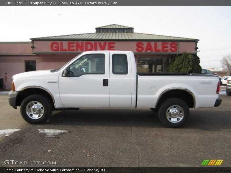 Oxford White / Tan 2005 Ford F250 Super Duty XL SuperCab 4x4