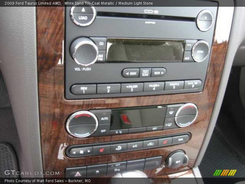White Sand Tri-Coat Metallic / Medium Light Stone 2009 Ford Taurus Limited AWD