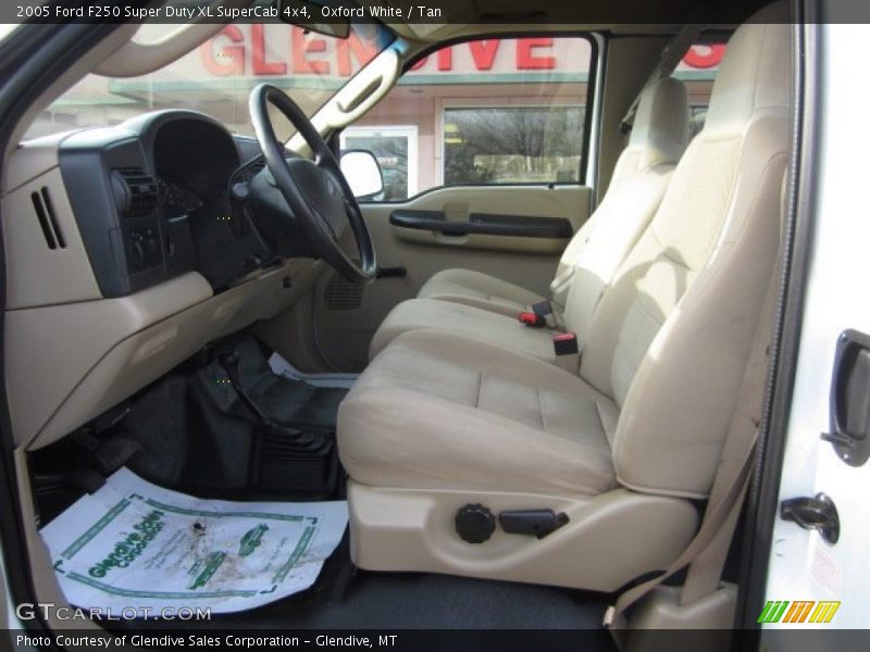 Oxford White / Tan 2005 Ford F250 Super Duty XL SuperCab 4x4