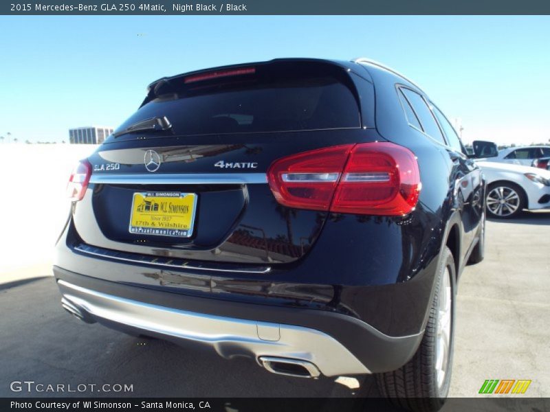 Night Black / Black 2015 Mercedes-Benz GLA 250 4Matic
