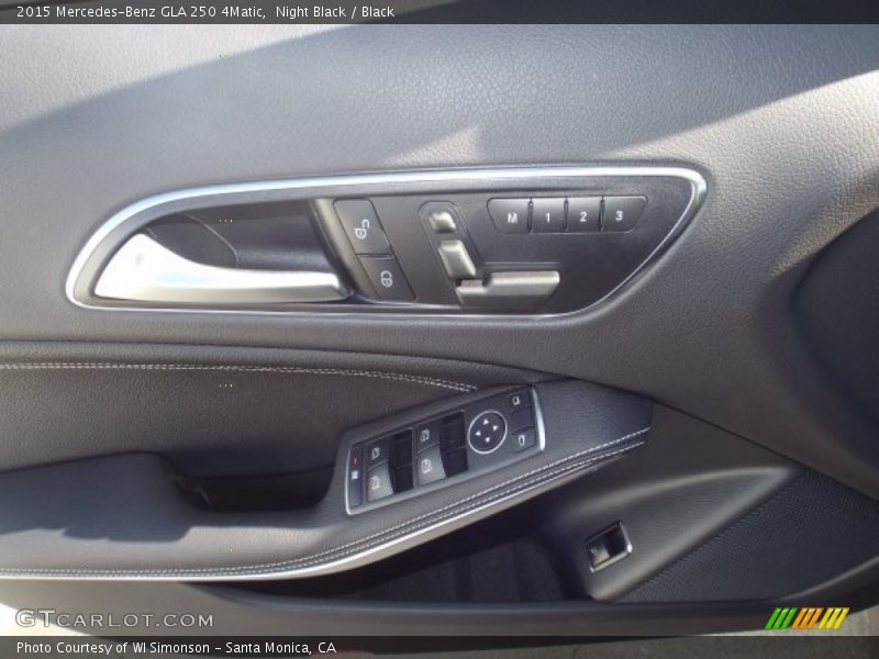 Night Black / Black 2015 Mercedes-Benz GLA 250 4Matic