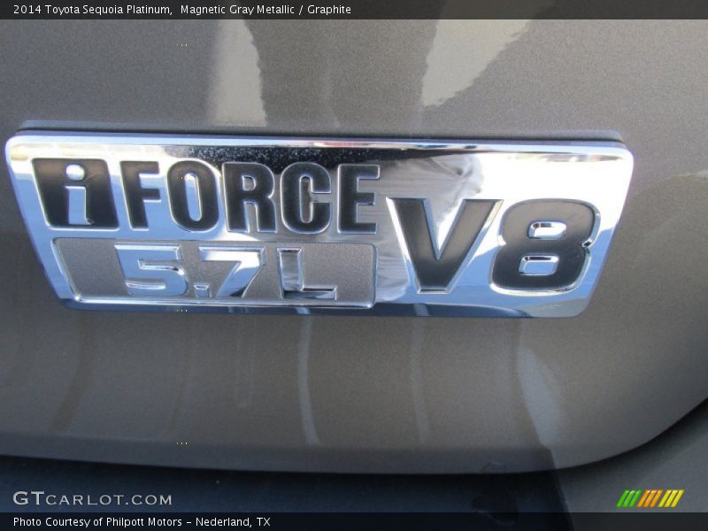 Magnetic Gray Metallic / Graphite 2014 Toyota Sequoia Platinum
