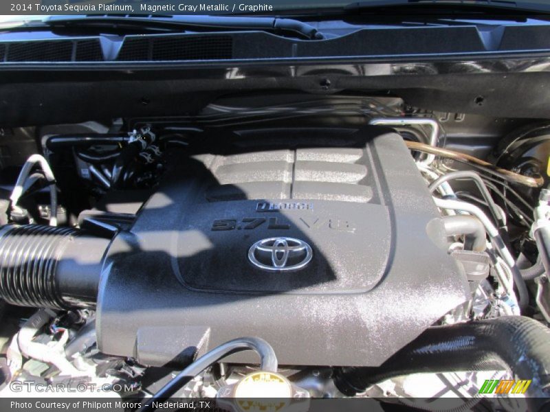 Magnetic Gray Metallic / Graphite 2014 Toyota Sequoia Platinum