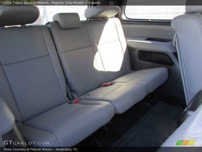 Magnetic Gray Metallic / Graphite 2014 Toyota Sequoia Platinum